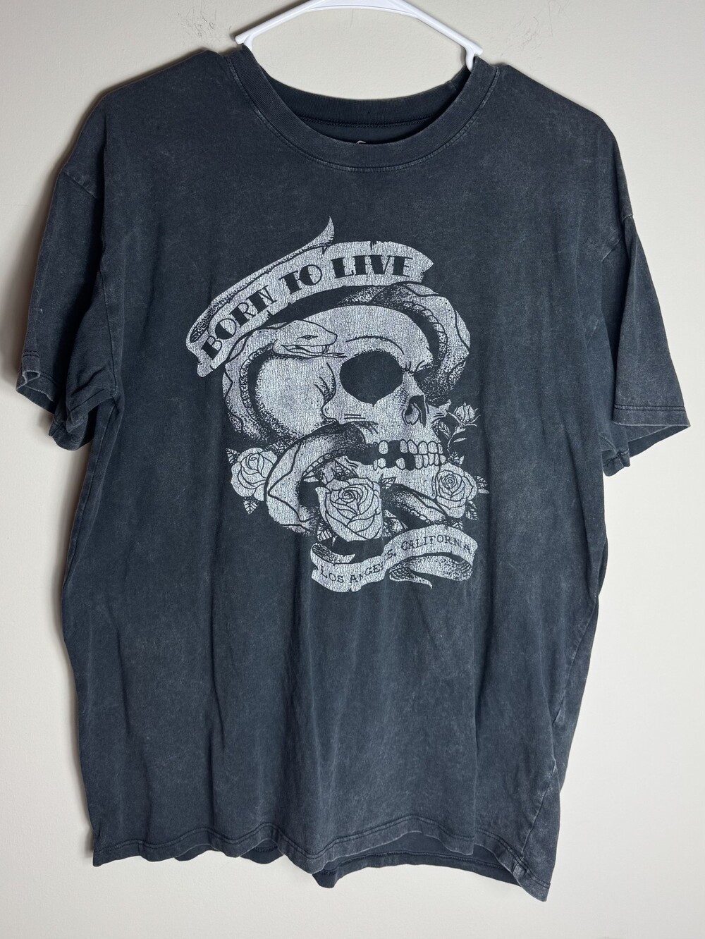 Hollister Small Black T-Shirt Skull Snake Roses Graphic